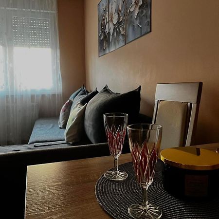 Apartman Milkovic 2 솜보르 외부 사진